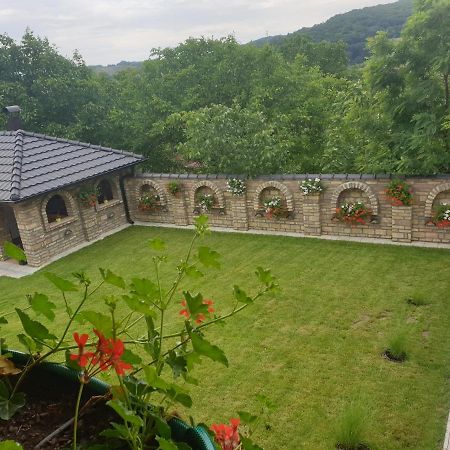 Apartmani Kruna Врдник Экстерьер фото
